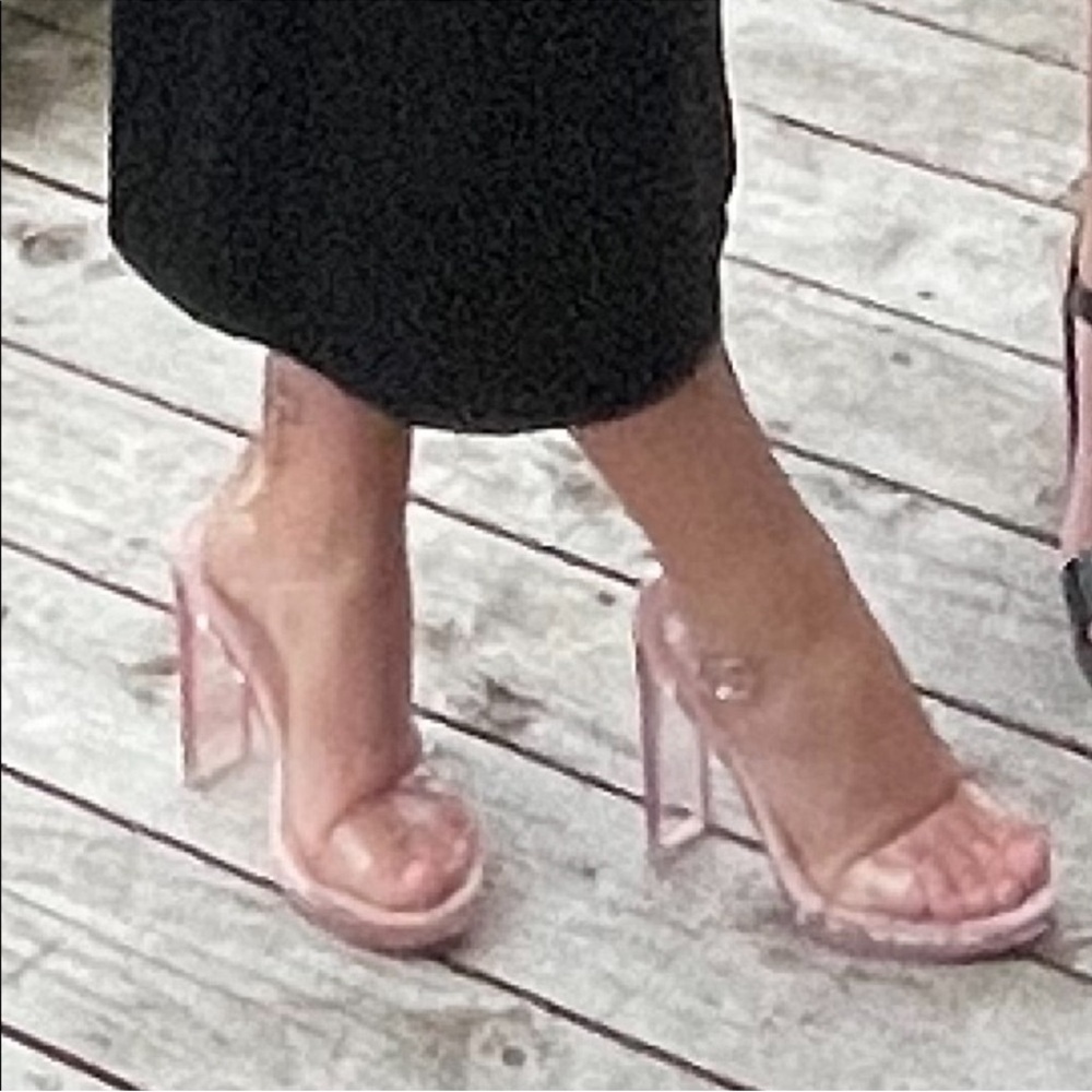 Torta Caliente, clear/pink, 4.5 inch heels, size 6.5, worn once - REPOST